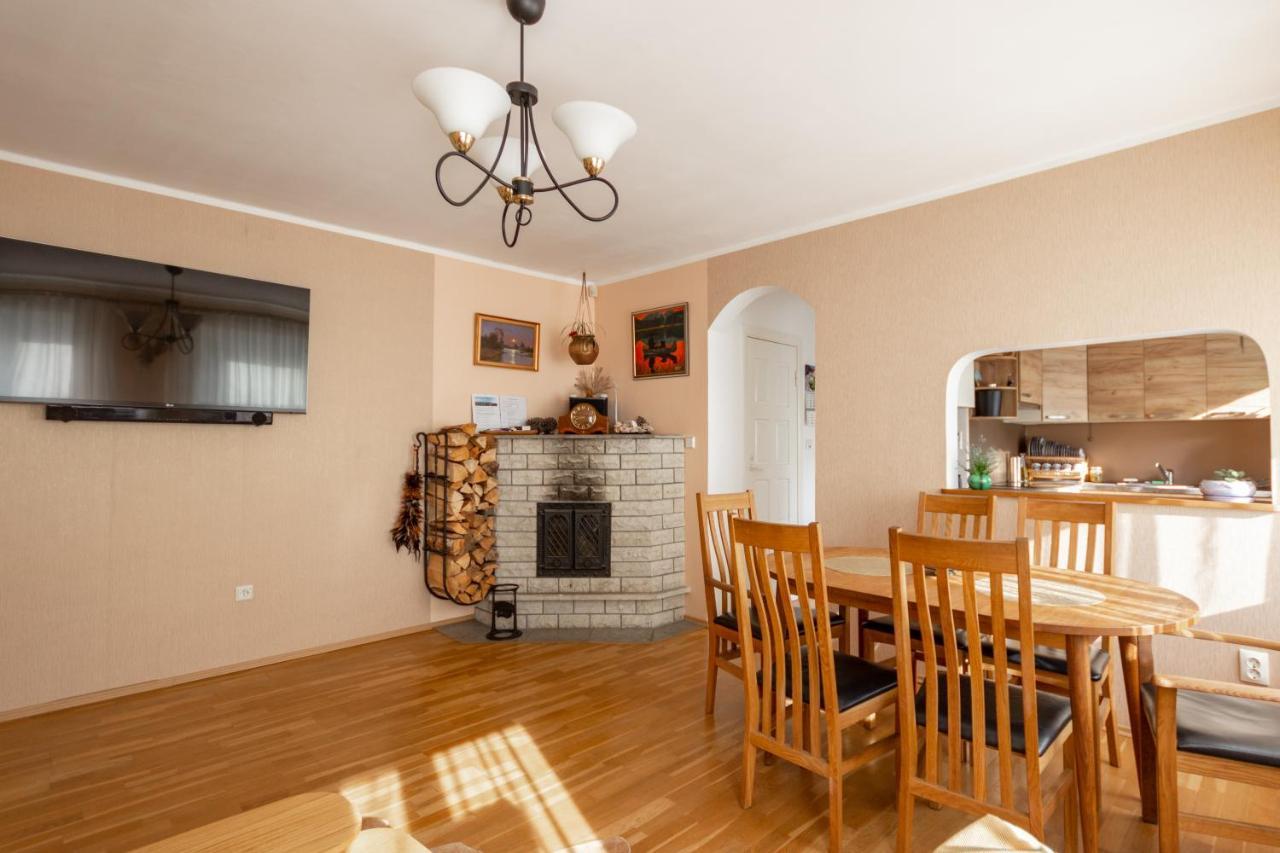 Great Place For Families Or A Small Group Lägenhet *